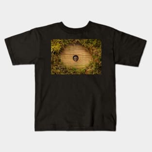 mouse in a hole . Kids T-Shirt